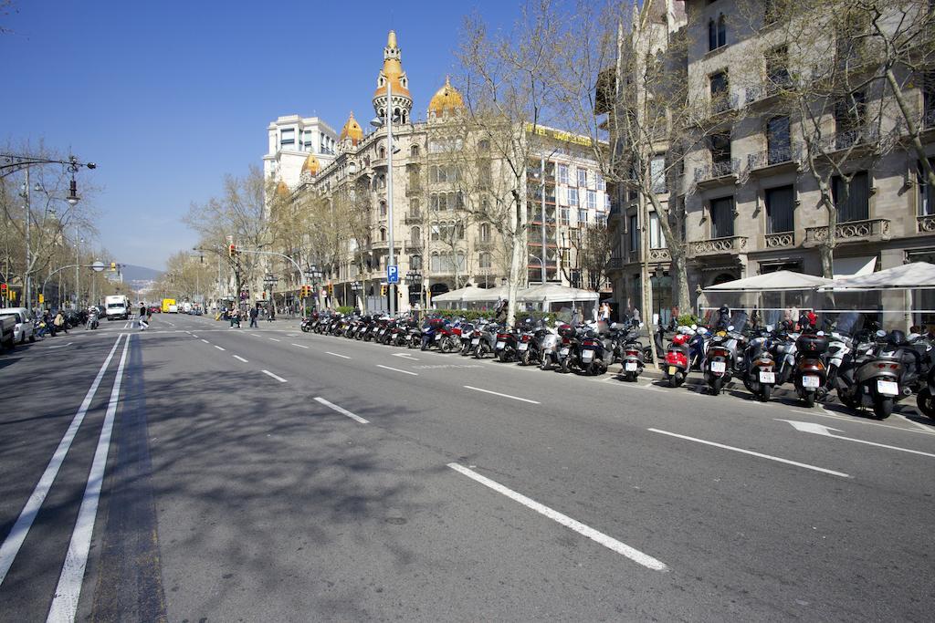 شقة برشلونة  في Letsgo Paseo De Gracia المظهر الخارجي الصورة